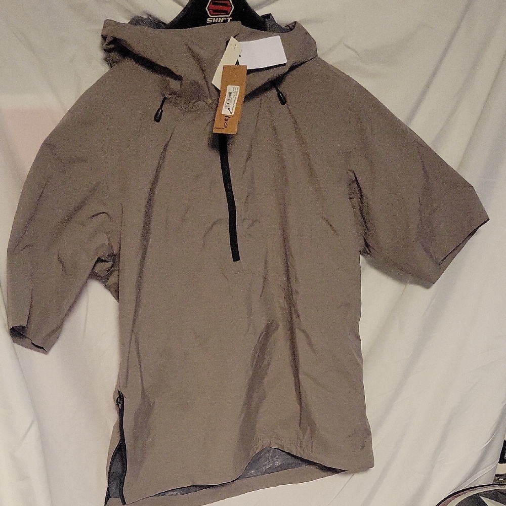 Mens Medium Baggy Cycling Anorak Jacket.  Pull Over Waterproof Windproof
